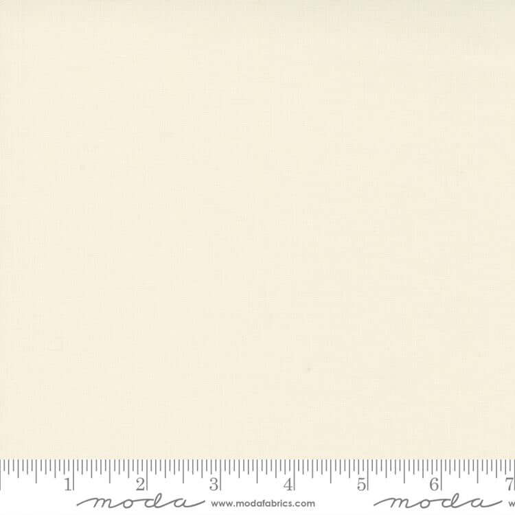 Bella Solids Ivory 9900 60 Moda #1