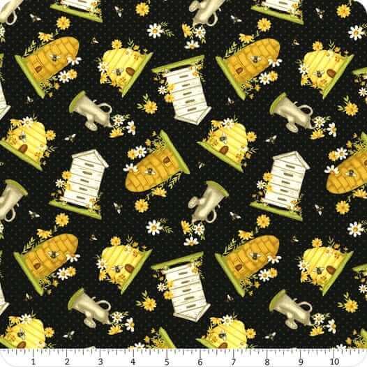 Bee You! Tossed Beehives Quilt Cotton